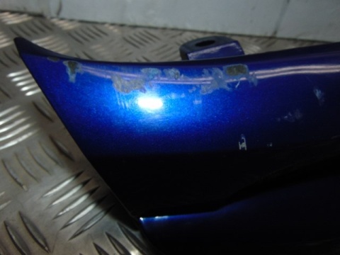 SUZUKI AN250 BURGMAN OWIEWKA PRAWY BOK UCHWYT PASA
