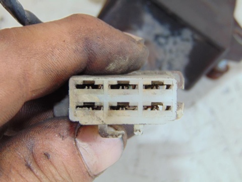 KAWASAKI Z440 KZ440 LTD440 PRZEKAŹNIK DUS-100