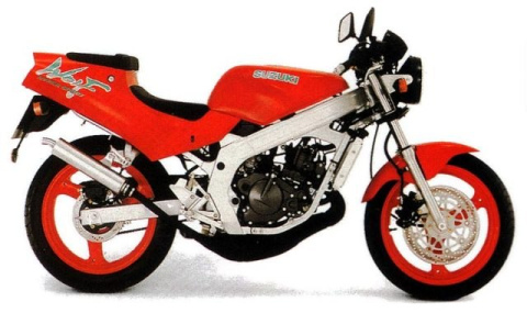 SUZUKI RG125 U WOLF BŁOTNIK TYŁ TYLNY