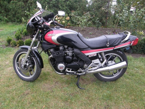 YAMAHA XJ750 EII 29R ŚLIMAK LICZNIKA
