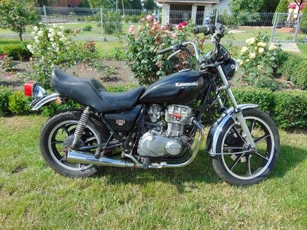 KAWASAKI Z440 KZ440 LTD440 UCHWYT LAMPY TYLNEJ