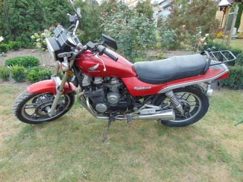 HONDA CBX650 RC13 UCHWYTY OSŁONY CEWEK ZAPŁONOWYCH