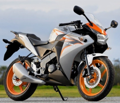 HONDA CBR125 JC39 ŚLIZG ŁAŃCUCHA
