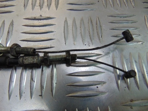 HONDA CBR1000F SC24 LINKI CIĘGNA GAZU