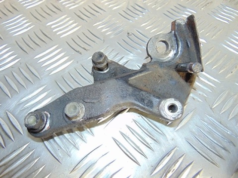 HONDA CBR1000F SC24 UCHWYT STOPKI BOCZNEJ