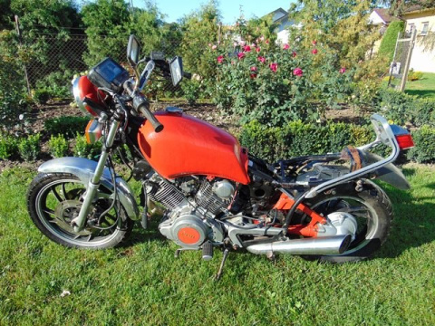 YAMAHA XV920 VIRAGO 10L SET PODNÓŻEK LEWY PRZÓD