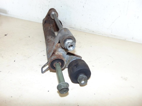 SUZUKI AN400 K3 BURGMAN UCHWYTY SILNIKA SILENBLOCK