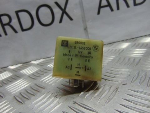 BMW K100 LT PRZEKAŹNIK 61.31-1459009