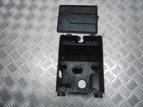 BMW K100 LT PUSZKA PRZEKAŹNIKÓW + PRZEWODÓW