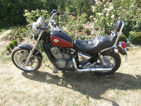KAWASAKI VN750 VULCAN SET PODNÓŻEK PRAWY TYŁ
