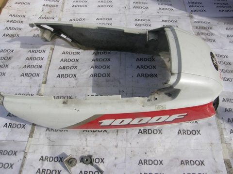 HONDA CBR1000F SC24 OWIEWKA ZADUPEK