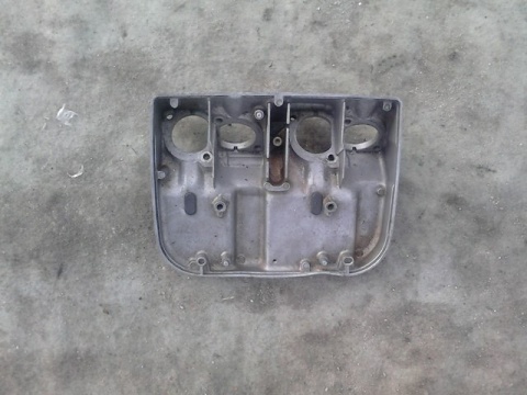 HONDA VF500F PC12 UCHWYT AIRBOXA