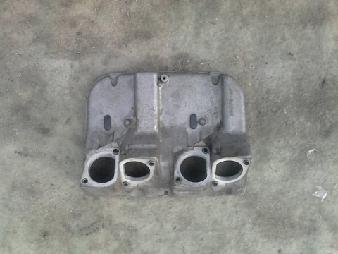 HONDA VF500F PC12 UCHWYT AIRBOXA