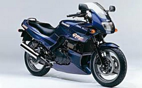 KAWASAKI GPZ500 UCHWYT TABLICY NADKOLE TYŁ