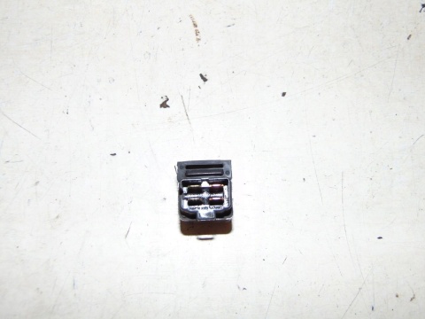 SUZUKI VX800 PRZEKAŹNIK OMRON C8M8