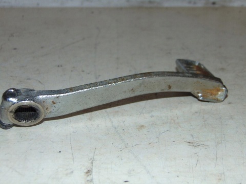 HONDA VF400 PRAWA DŹWIGNIA HAMULCA NOŻNEGO