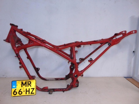 HONDA VF400 RAMA PROSTA