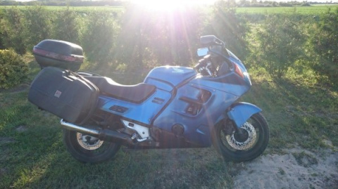 HONDA CBR1000 SC24 BŁOTNIK PRZÓD