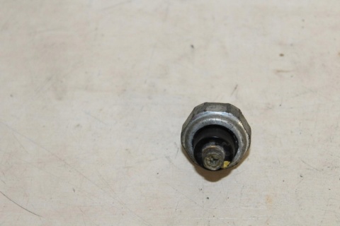 HONDA GL1100 GOLD WING CZUJNIK CIŚNIENIA OLEJU