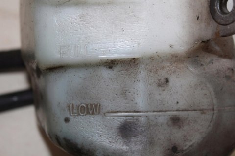 HONDA XL600V TRANSALP PD06 ZBIORNICZEK WYRÓWNAWCZY