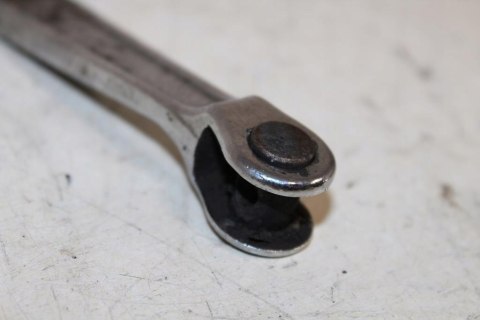 HONDA VT700 SHADOW RC19 DŹWIGNIA UCHWYT WODZIKA