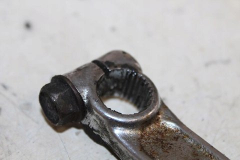 HONDA VT700 SHADOW RC19 DŹWIGNIA UCHWYT WODZIKA