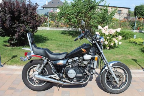 HONDA VF750 MAGNA RC07 ŚRUBY WAHACZA TYŁ