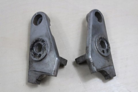 HONDA VT750 SHADOW RC14 UCHWYTY KIERUNKOWSKAZÓW