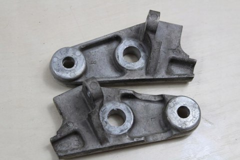 HONDA VT750 SHADOW RC14 UCHWYTY KIERUNKOWSKAZÓW