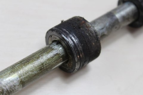 KAWASAKI LTD450 LTD454 OŚKA KOŁA FELGI TYŁ