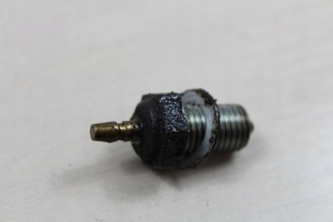 KAWASAKI LTD450 LTD454 CZUJNIK LUZU POŁOŻENIA BIEG