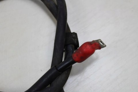 HONDA XL1000 VARADERO SD01 PRZEWODY AKUMULATORA