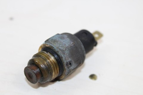 HONDA VT700 SHADOW RC19 CZUJNIK TEMPERATURY