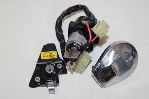 HONDA VT700 SHADOW RC19 STACYJKA + ZAMEK + WLEW