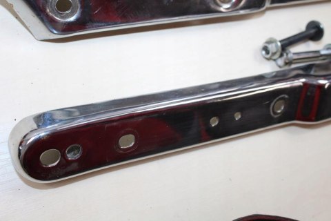 HONDA VT700 SHADOW RC19 STELAŻ LEWY PRAWY POD SIED