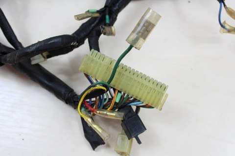 HONDA VT700 SHADOW RC19 WIĄZKA ELEKTRYCZNA