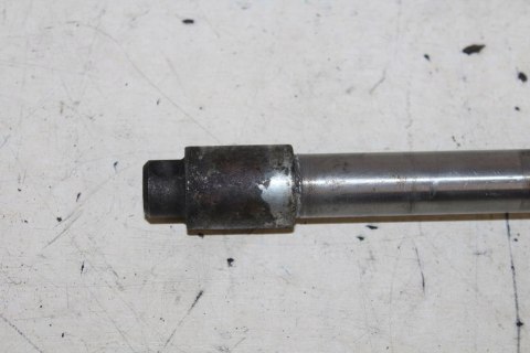 HONDA VT700 SHADOW RC19 OŚKA KOŁA FELGI TYŁ