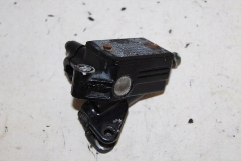 HONDA VT700 SHADOW RC19 POMPA PRAWA HAMULCOWA