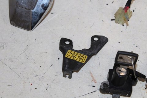 HONDA VT700 SHADOW RC19 STACYJKA + KOREK + ZAMEK