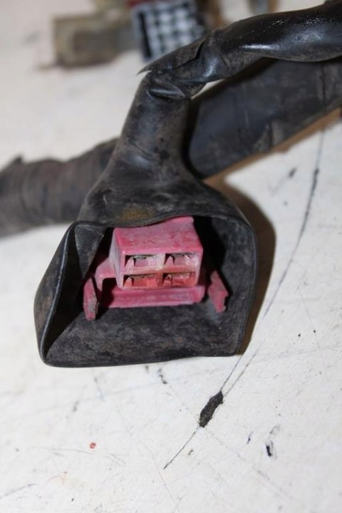 HONDA VT700 SHADOW RC19 WIĄZKA ELEKTRYCZNA