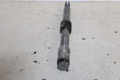 HONDA VT700 SHADOW RC19 OŚKA KOŁA FELGI PRZÓD