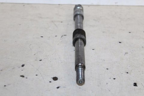 HONDA VT700 SHADOW RC19 OŚKA KOŁA FELGI PRZÓD