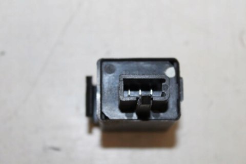 HONDA VT700 SHADOW RC19 PRZEKAŹNIK KIERUNKOWSKAZÓW