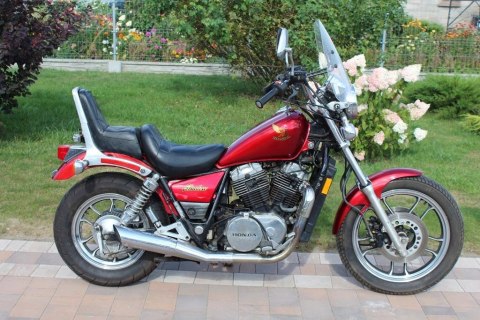 HONDA VT700 SHADOW RC19 SET PODNÓŻEK LEWY TYŁ