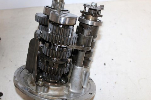 HONDA CX500 SKRZYNIA BIEGÓW + WYBIERAK