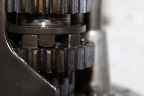 HONDA CX500 SKRZYNIA BIEGÓW + WYBIERAK