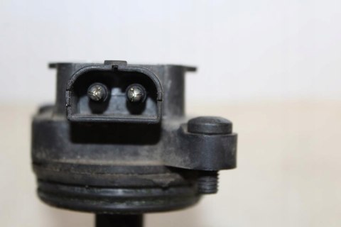 TRIUMPH 955i SPRINT CEWKA ZAPŁONOWA CEWKOFAJKA