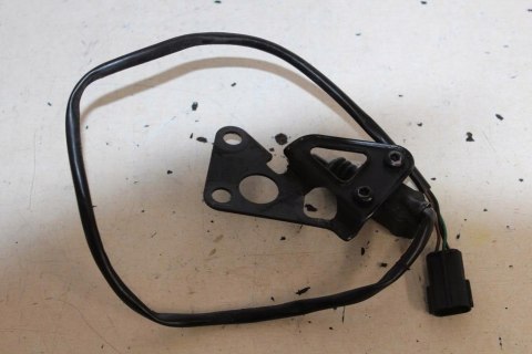 TRIUMPH 955i SPRINT CZUJNIK STOPKI BOCZNEJ