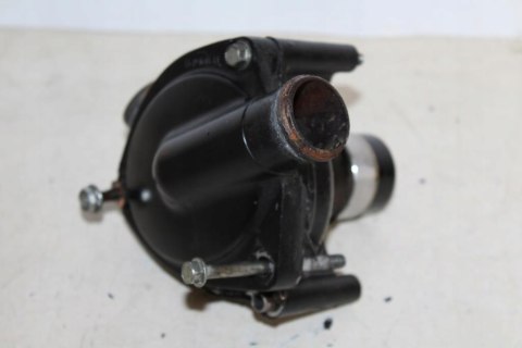 TRIUMPH 955i SPRINT POMPA WODY