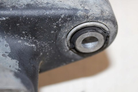 BMW K1200 LT WSPORNIK POPRZECZNY RAMY 2321299